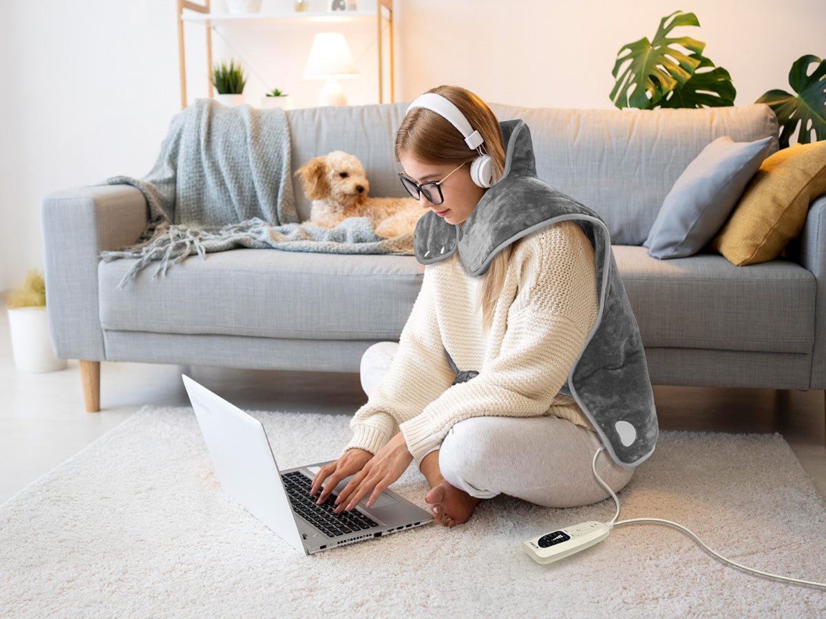 Why Everyone Needs a High-Quality Heated Neck & Back Pad This Winter ❄️